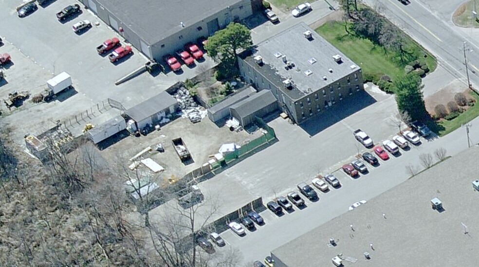 More Photos Of 58 Concord St, North Reading Office For Lease