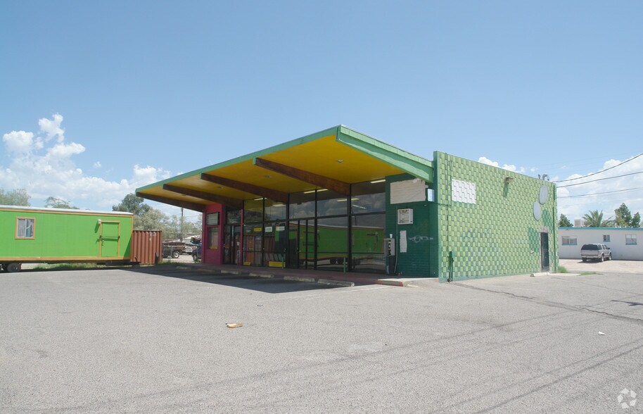 More Photos Of 247 W Grant Rd, Tucson Freestanding For Sale