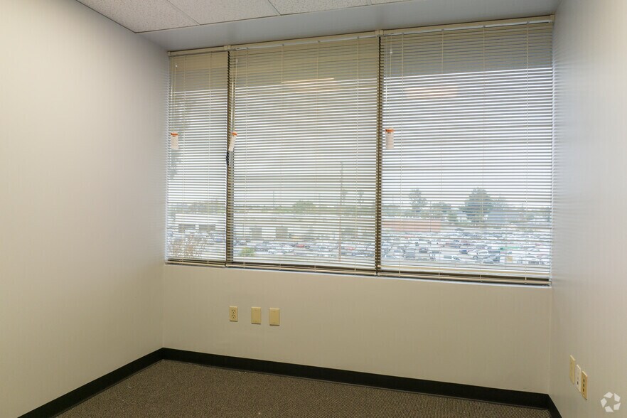 More Photos Of 12440 Firestone Blvd, Norwalk Unknown For Lease