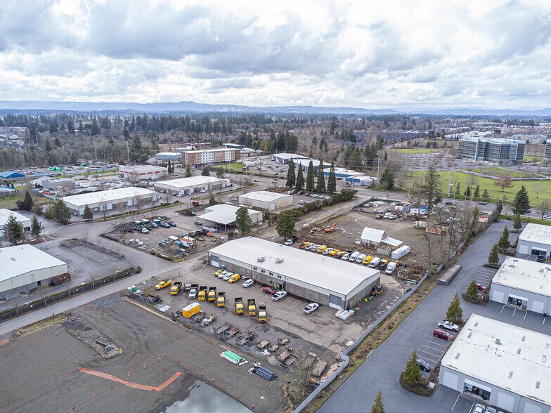 More Photos Of 1800 NE Cornelius Pass Rd, Hillsboro Warehouse For Lease