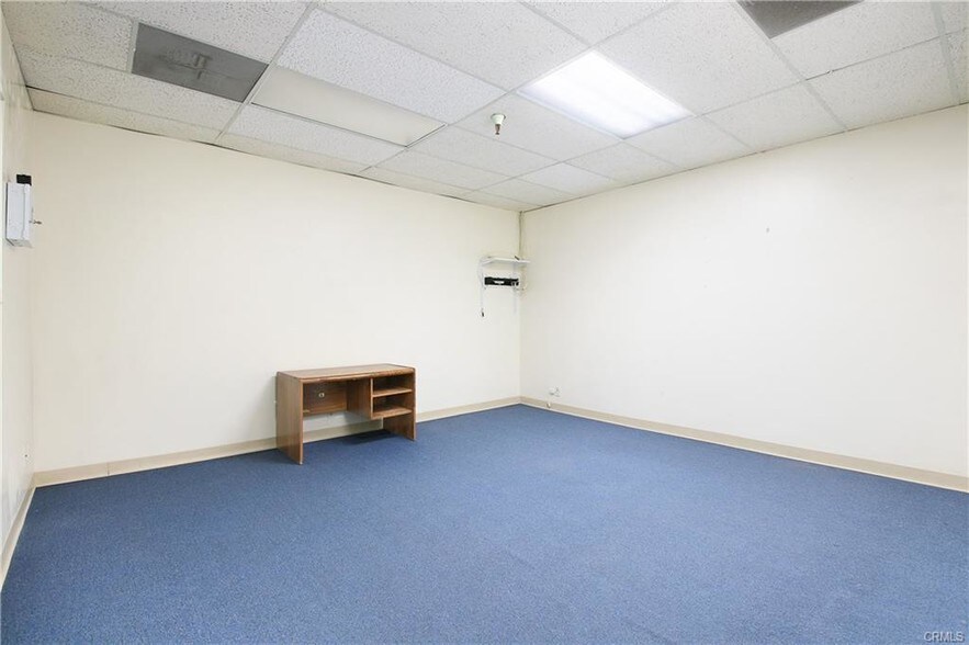 More Photos Of 1455 Monterey Pass Rd, Monterey Park Office Residential For Lease