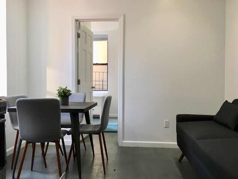 More Photos Of 197 Madison St, New York Apartments For Sale