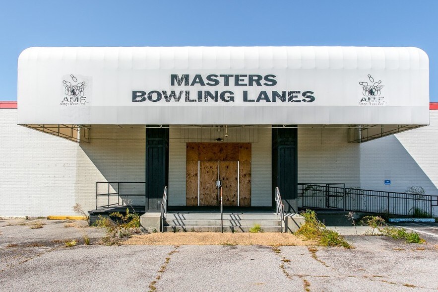 Primary Photo Of 1810 Gordon Hwy, Augusta Bowling Alley For Sale