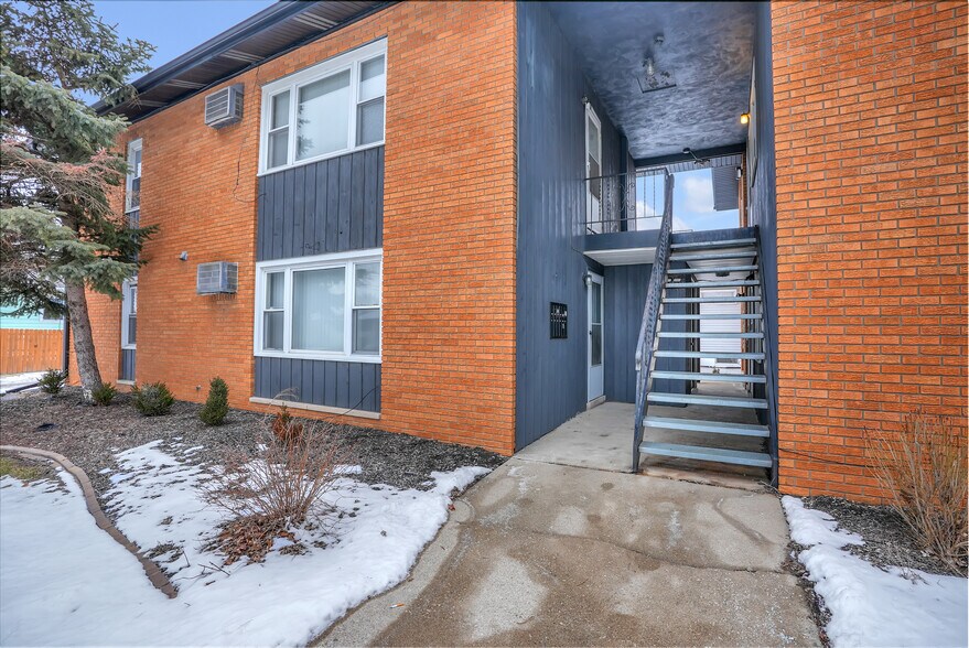 More Photos Of 6922 Columbia ave, Hammond Multifamily For Sale