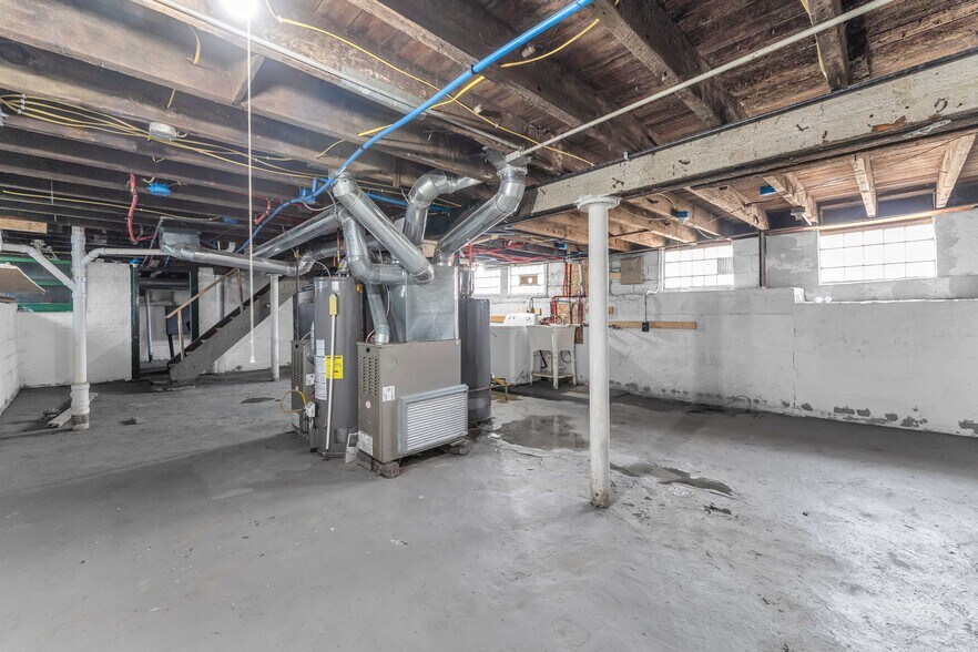 More Photos Of 3359 E 65th St, Cleveland Apartments For Sale