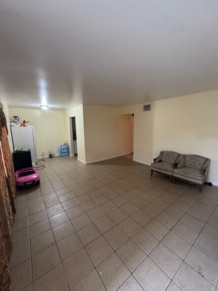 More Photos Of 821 S H St, Lake Worth Apartments For Sale