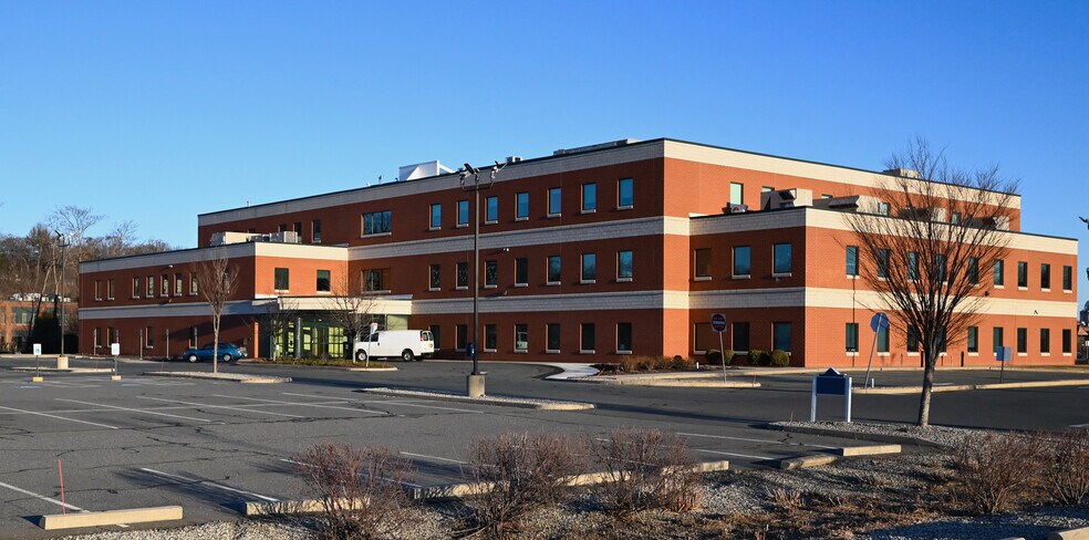 More Photos Of 100 Wason Ave, Springfield Medical For Lease