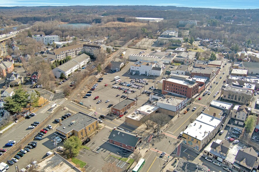 More Photos Of 50 Lafayette Ave, Suffern Freestanding For Sale