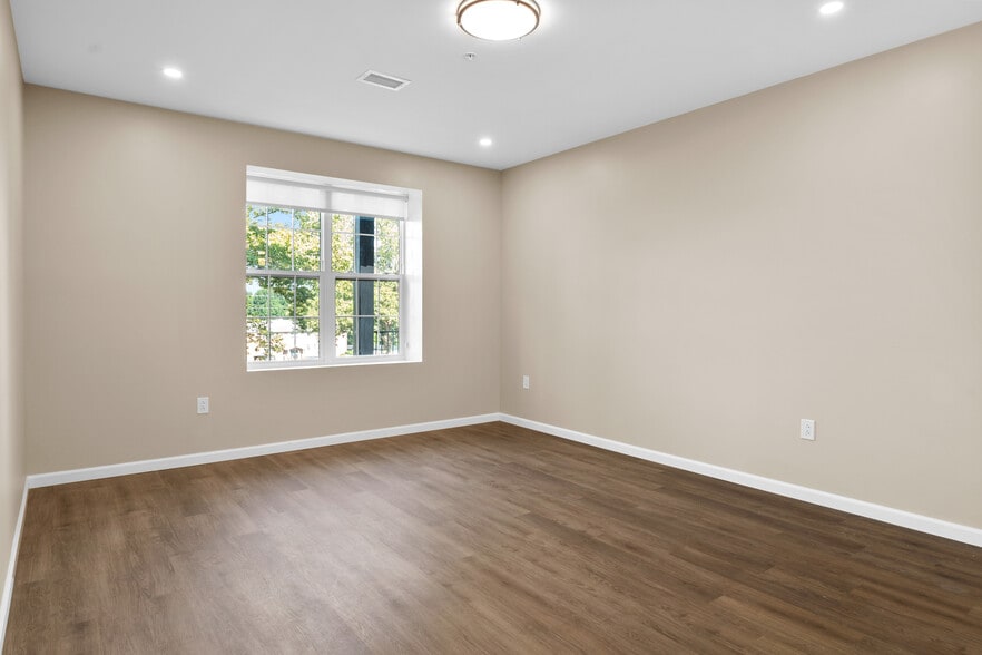 More Photos Of 1550 Empire Blvd, Webster Apartments For Sale