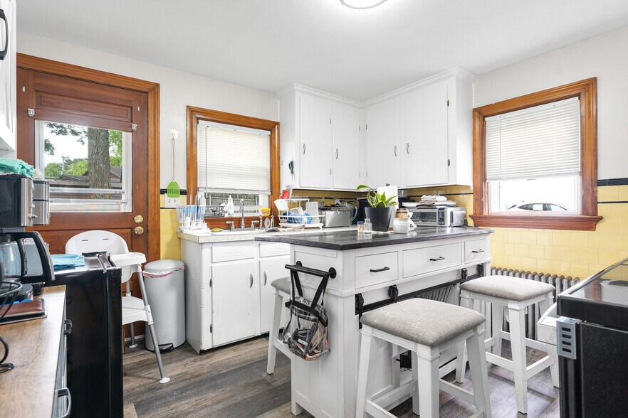More Photos Of 27 Pike St, West Warwick Storefront Retail Residential For Sale