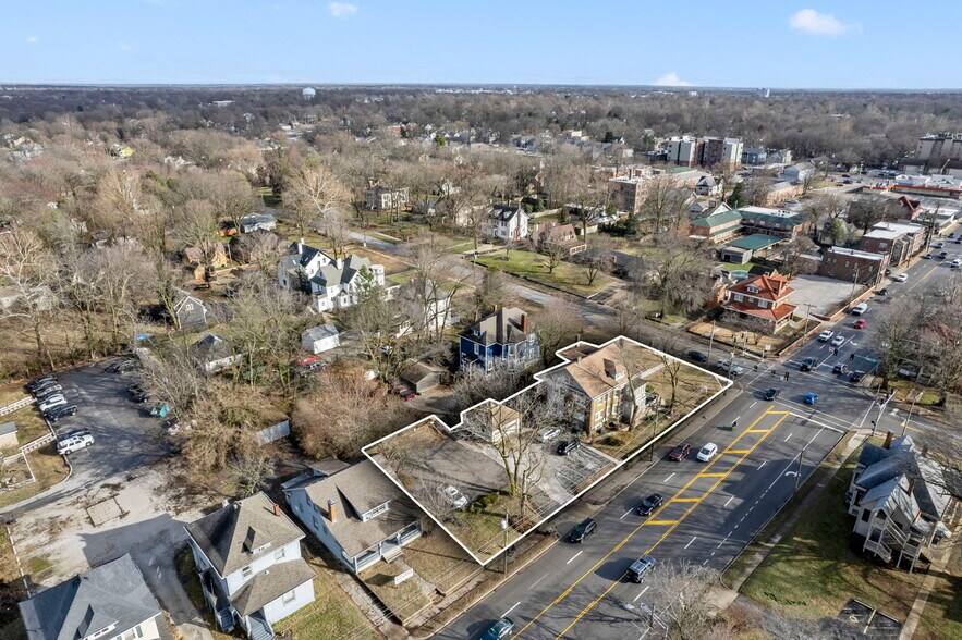 More Photos Of 1201 E Walnut St, Springfield Loft Creative Space For Sale