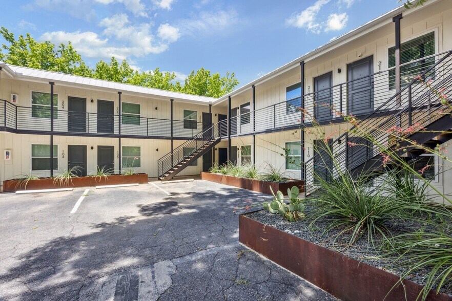 More Photos Of 4504 Speedway, Austin Apartments For Sale