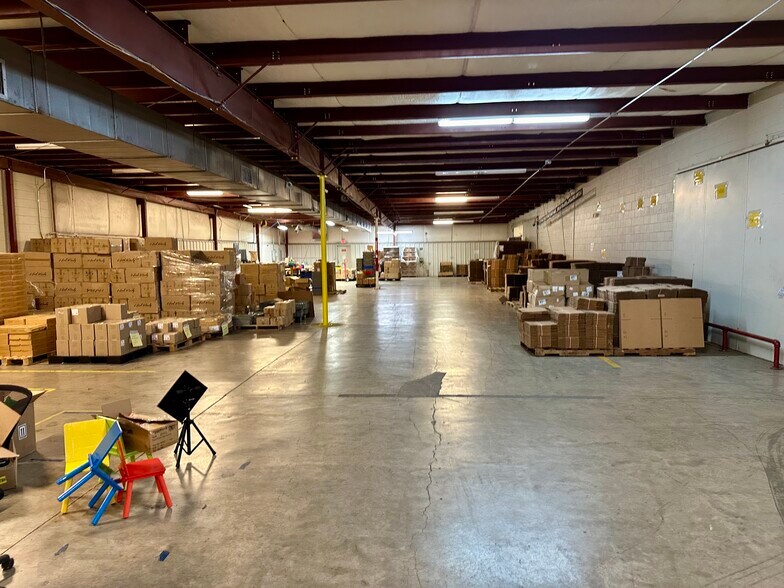 More Photos Of 1455 Harrison Rd, Salisbury Manufacturing For Sale