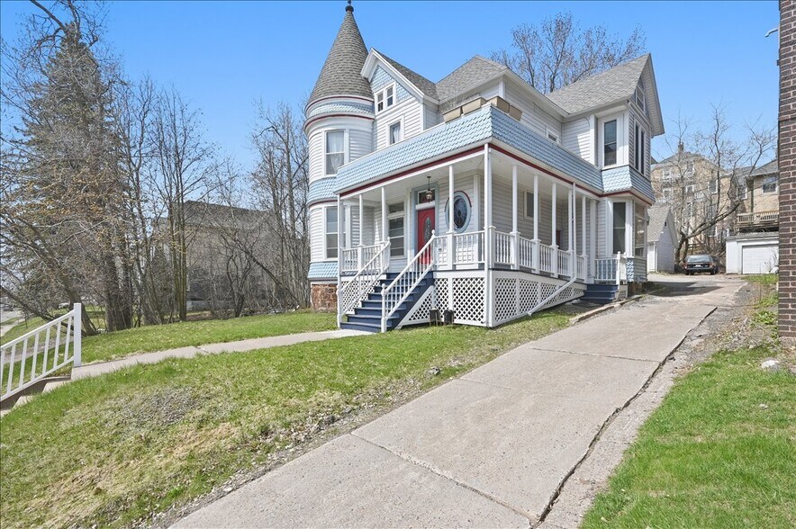 Primary Photo Of 1727 E Superior St, Duluth Multifamily For Sale