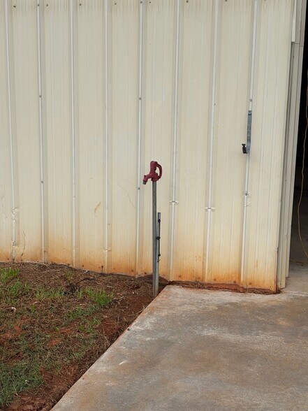 More Photos Of 1210 Champion Ferry Rd, Gaffney Flex For Sale