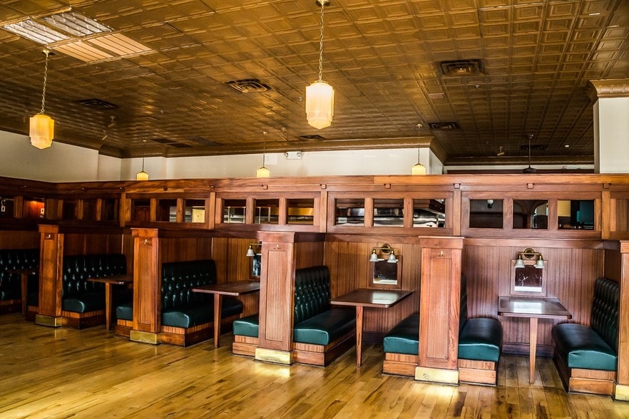 More Photos Of 1820-2041 Tower Dr, Glenview Unknown For Lease