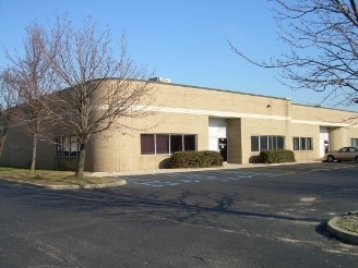 More Photos Of 144-148 Remington Blvd, Ronkonkoma Warehouse For Sale