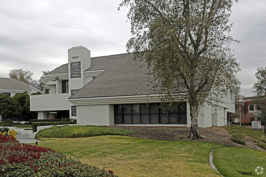 Primary Photo Of 10837 Laurel St, Rancho Cucamonga Medical For Sale