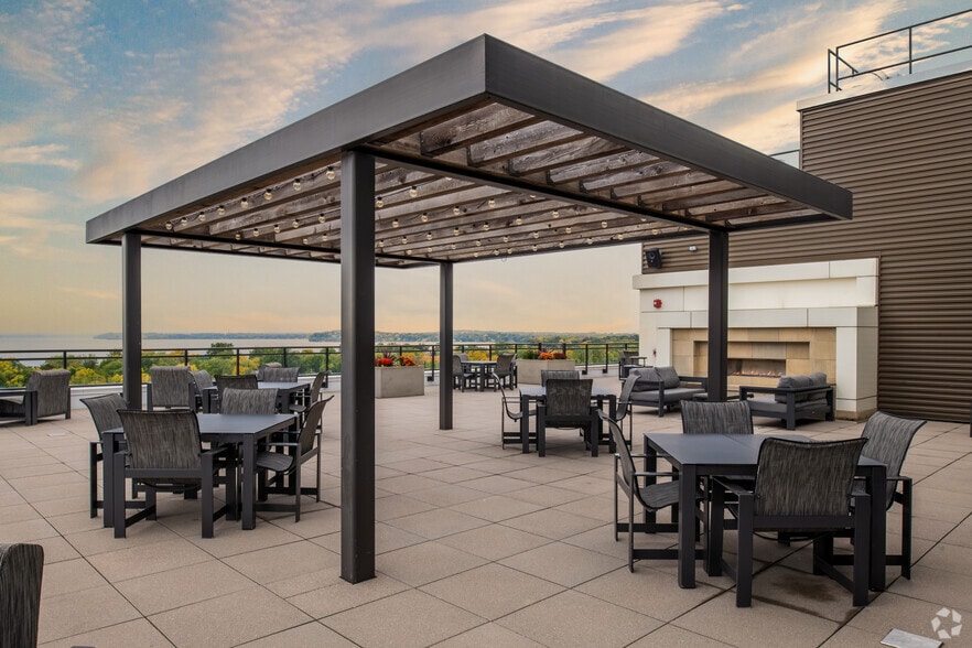 More Photos Of 1004-1028 E Washington Ave, Madison Apartments For Lease