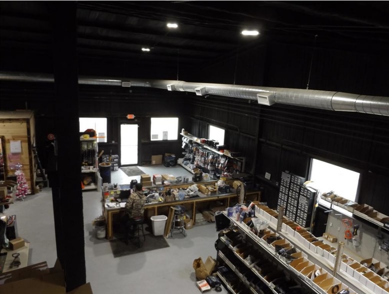 More Photos Of 4400 NE Lincoln Rd, Idabel Industrial For Sale