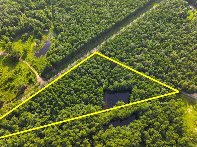 More Photos Of 3.39 Acres, FM 787, Saratoga Land For Sale