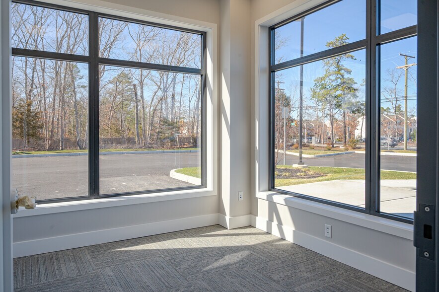 More Photos Of 18 Cox Cro Rd, Toms River Loft Creative Space For Lease