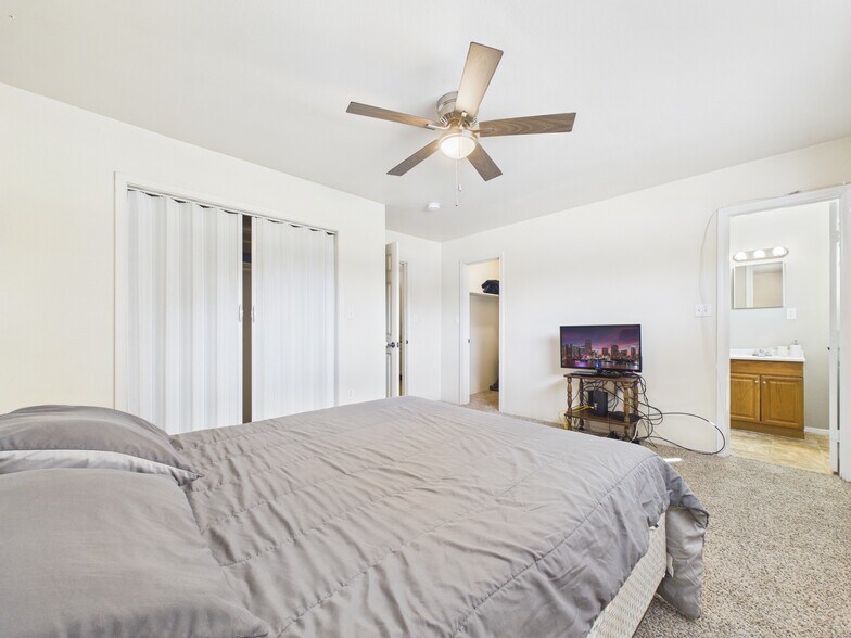 More Photos Of 1349 Jefferson Dr, Port Arthur Apartments For Sale