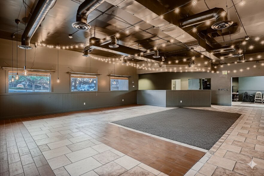 More Photos Of 8050 Federal Blvd, Westminster Restaurant For Sale