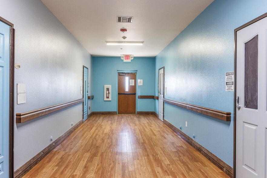 More Photos Of 16286 S Sunland Gin Rd, Arizona City Rehabilitation Center For Sale