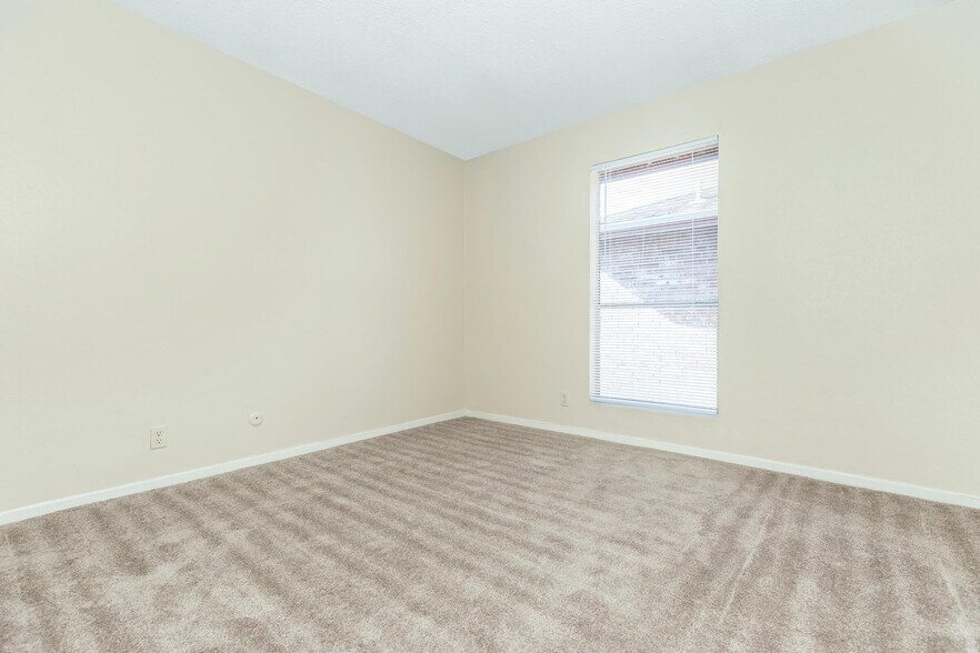 More Photos Of 4075 Laurel St, Beaumont Apartments For Sale