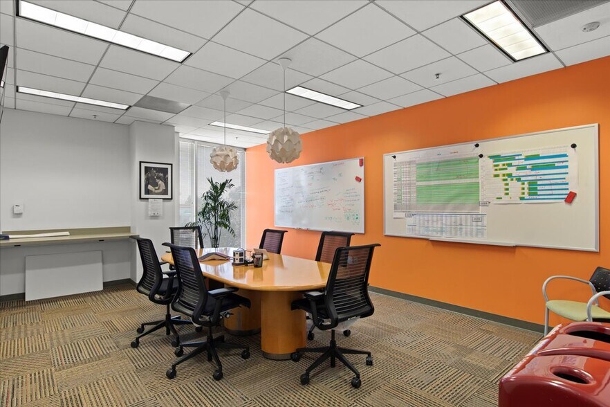 More Photos Of 1450 Veterans Blvd, Redwood City Office For Lease