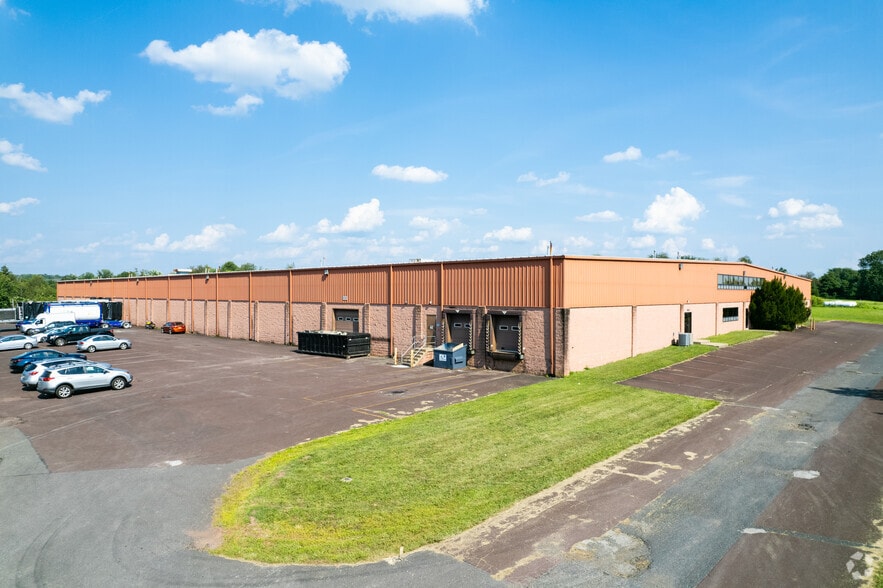 More Photos Of 2512 Quakertown Rd, Pennsburg Warehouse For Sale
