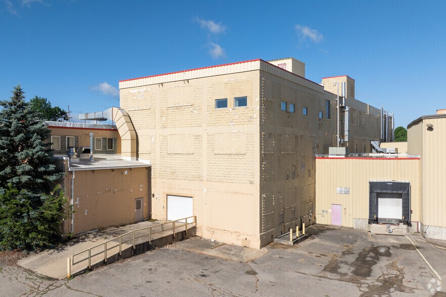 More Photos Of 454 North St, Mason Manufacturing For Lease