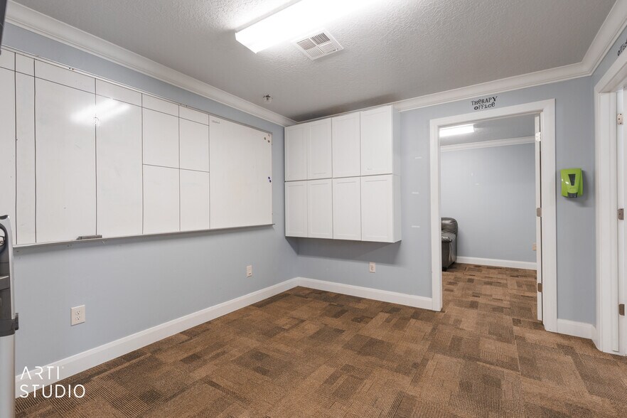 More Photos Of 3767 S Scenic Blvd, Littlefield Flex For Sale