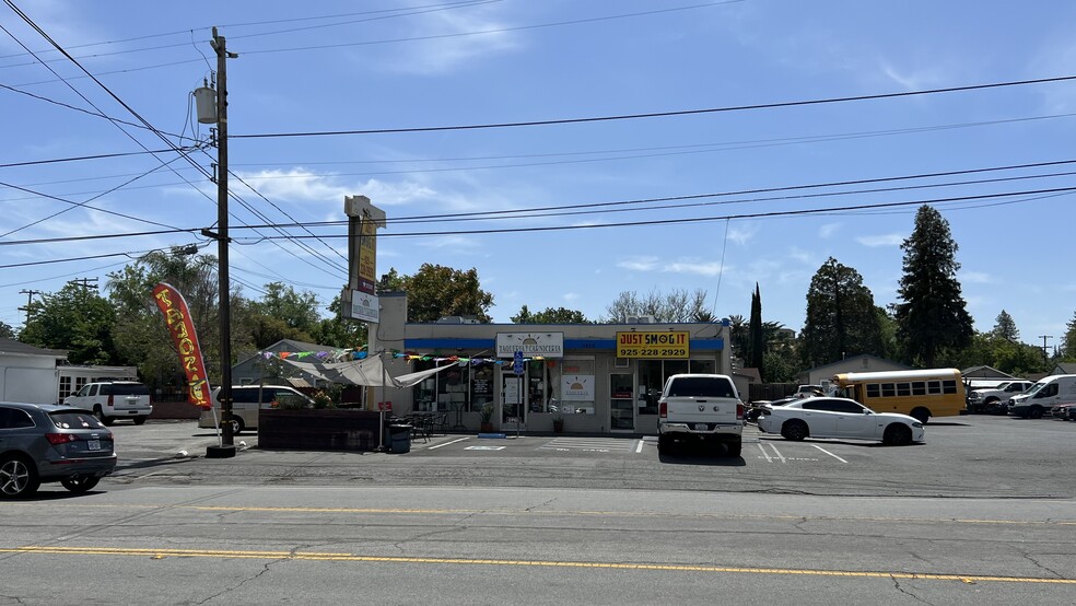 More Photos Of 3830 Pacheco Blvd, Martinez Auto Repair For Lease