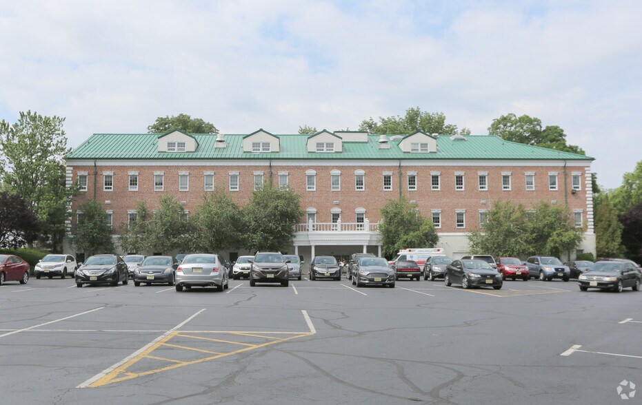 More Photos Of 2130 Millburn Ave, Maplewood Medical For Lease