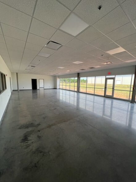 More Photos Of 300 Taurus Way, Bainbridge Industrial For Sale