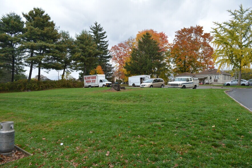 More Photos Of 121 US Highway 202, Ringoes Industrial For Sale