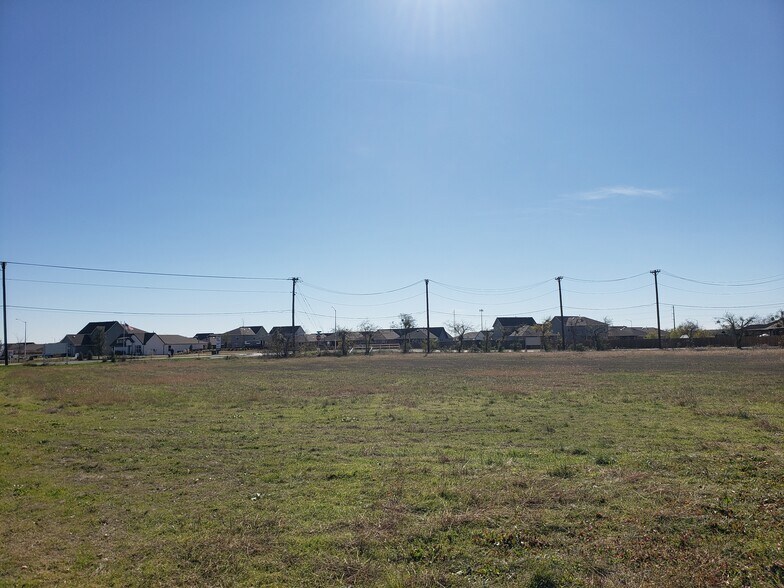 More Photos Of Saengerhalle, New Braunfels Land For Sale