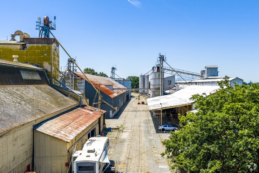 More Photos Of 14712 State Highway 160, Isleton Food Processing For Sale
