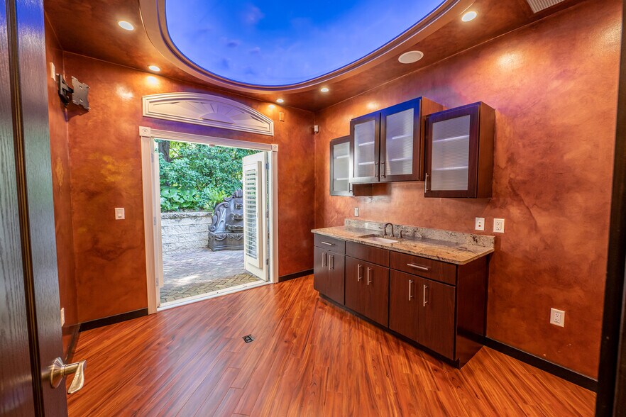 More Photos Of 8550 NE 138th Ln, The Villages Medical For Sale