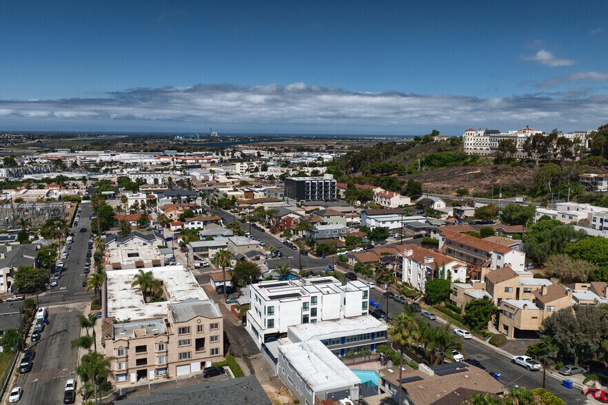 More Photos Of 5727 Lauretta St, San Diego Apartments For Sale