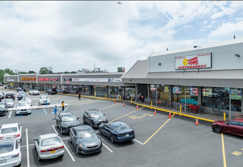 More Photos Of 2-32C Wheeler Rd, Central Islip Unknown For Lease