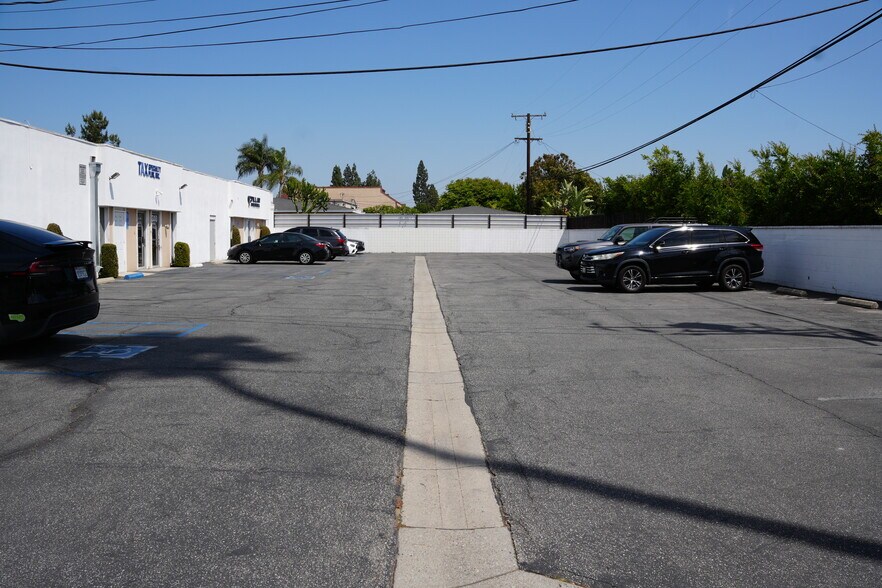More Photos Of 8300 Florence Ave, Downey Medical For Sale