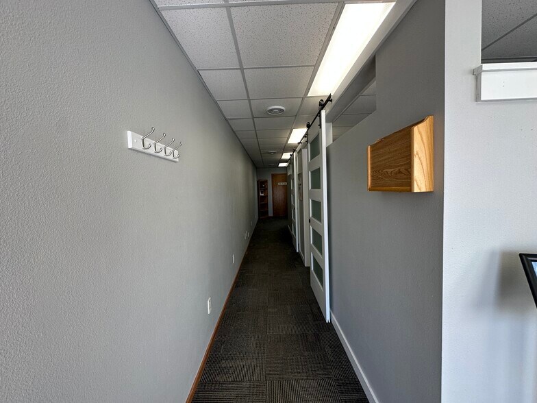 More Photos Of 207 Scott Ct, Iowa City Storefront Retail Residential For Sale