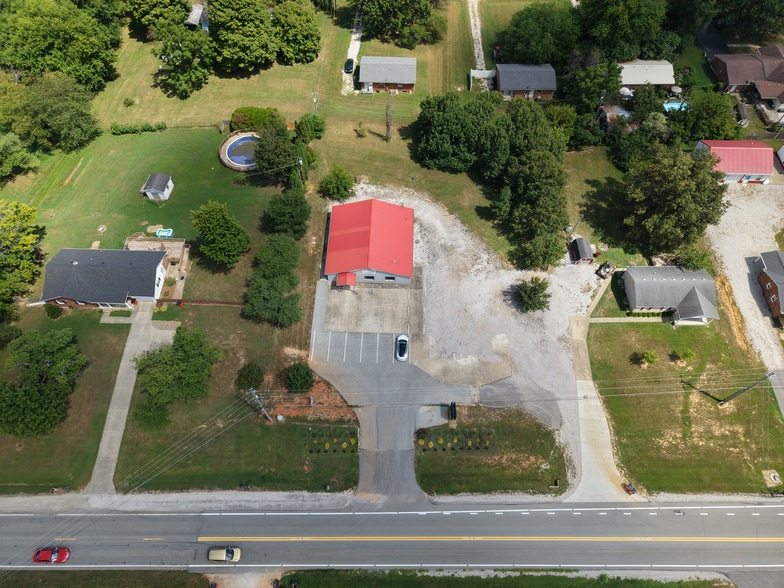 More Photos Of 6804 S Dixie Hwy, Glendale Freestanding For Lease