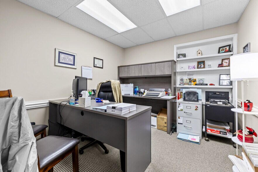 More Photos Of 150 Scarboro St, Asheboro Medical For Sale
