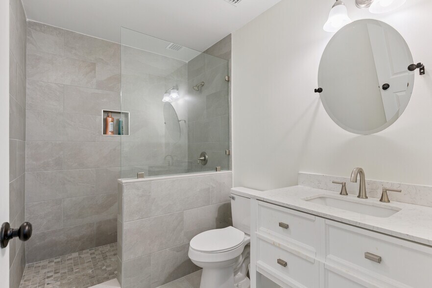 More Photos Of 1113 Grant St, Brunswick Apartments For Sale