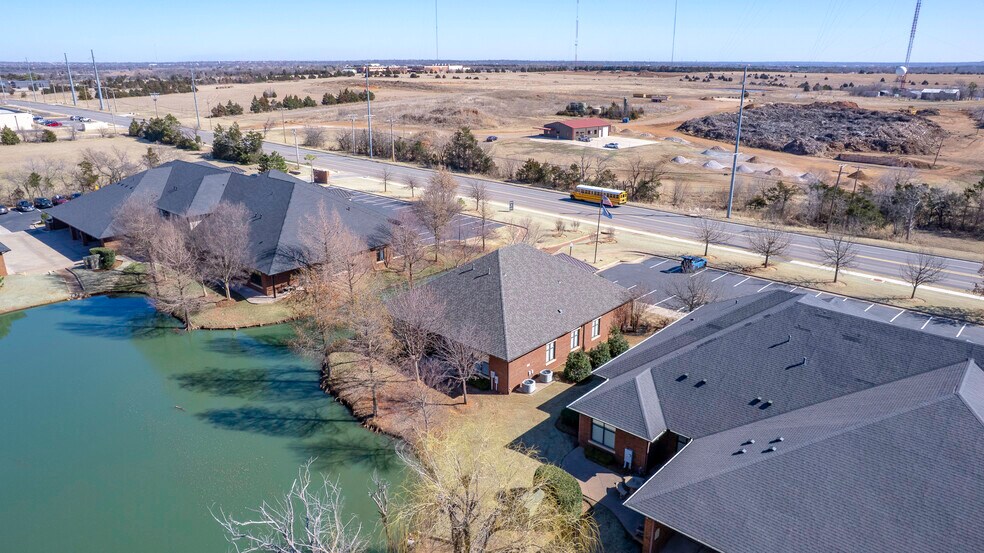 More Photos Of 9433 N Kelley Ave, Oklahoma City Office For Sale