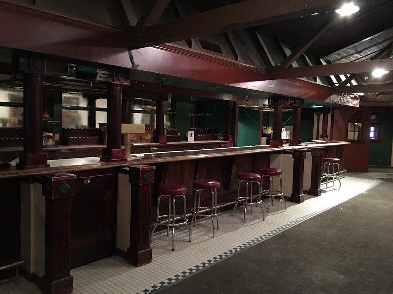 More Photos Of 1701 Hwy 93 S, Kalispell Hotel For Sale